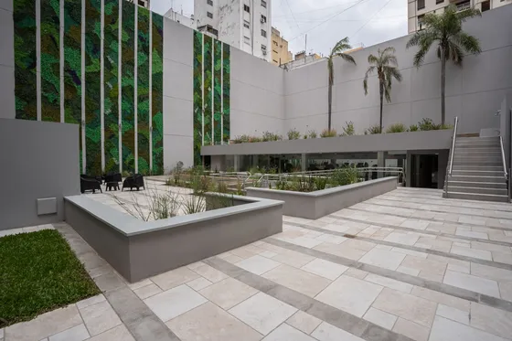Depto 2 Amb Venta Monserrat Con Balcón Y Amenities