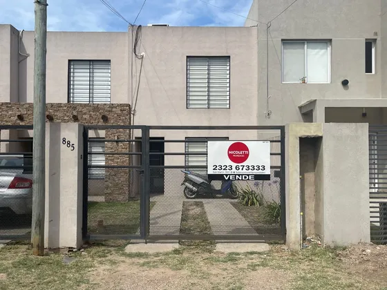 Dúplex En Venta - Bº El Trébol - Luján