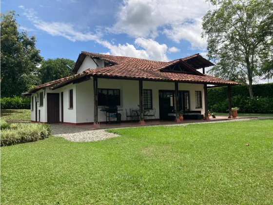 Se Vende Casa Campestre Condominio Cerrado Club Campestre 