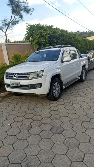Volkswagen Amarok 2.0 Highline Cab. Dupla 4x4 4p Automática