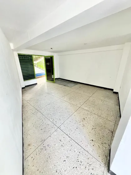 Local B2-b En Alquiler En El Edificio Villa Del Mar - San Cristobal 