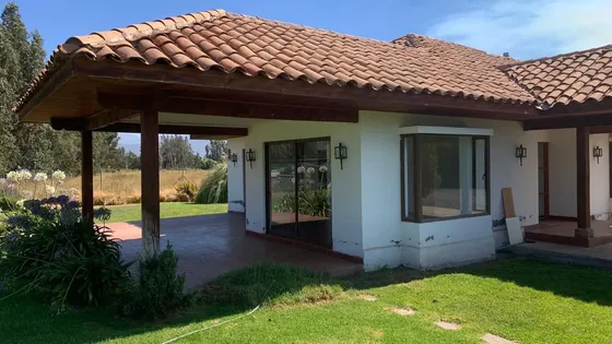 Arriendo Linda Parcela En Condominio