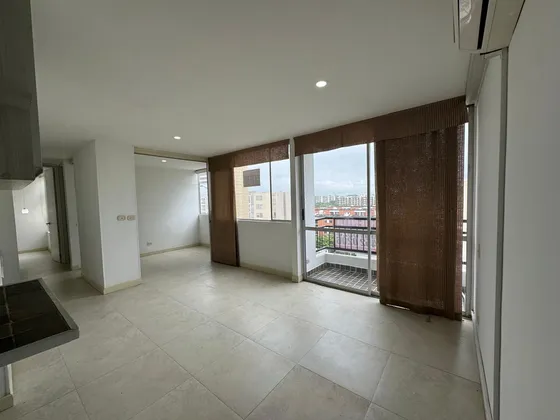 Se Vende Amplio Apartamento Con Aire En Bochalema Central