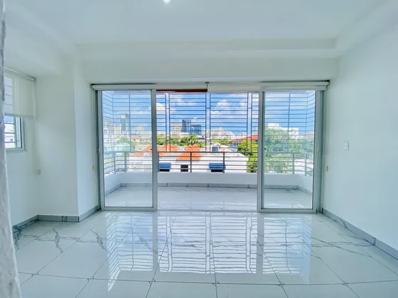 Apartamento En Alquiler En Urbanización Fernandez 3 Habitaciones Nuevo