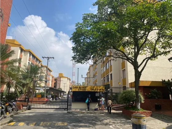 Apartamento  En Venta Al Sur  De Cali Cr Colseguros