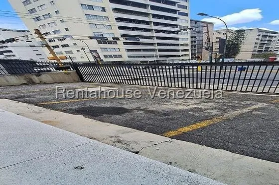 Apartamento En Alquiler Los Palos Grandes Mls #25-22187
