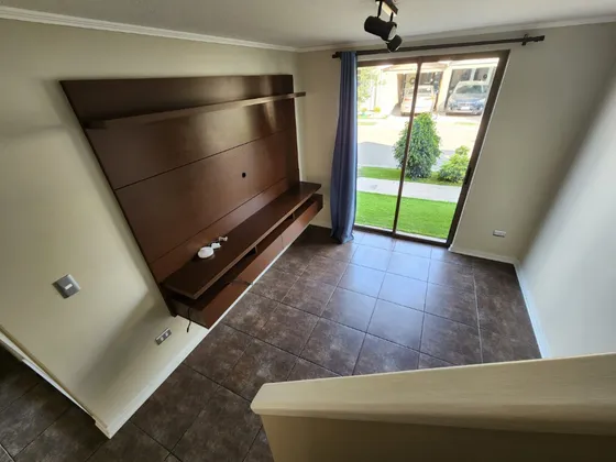 Casa En Arriendo Cercana A Av El Rosal