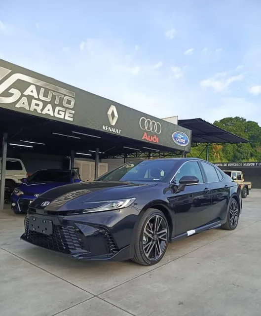 Toyota Camry 2.0 Sport
