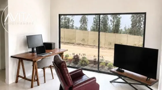 Hermosa Casa En Condominio