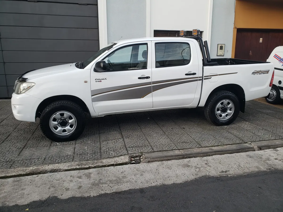 Toyota Hilux Pick-Up 2.5 Dx Pack Cab Doble 4x4 (2009)64016344464129122
