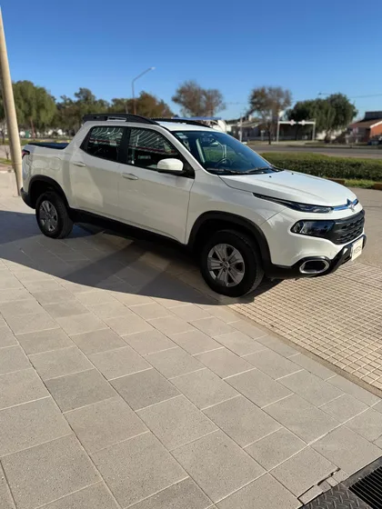 Fiat Toro 1.8 Freedom 4x2 At