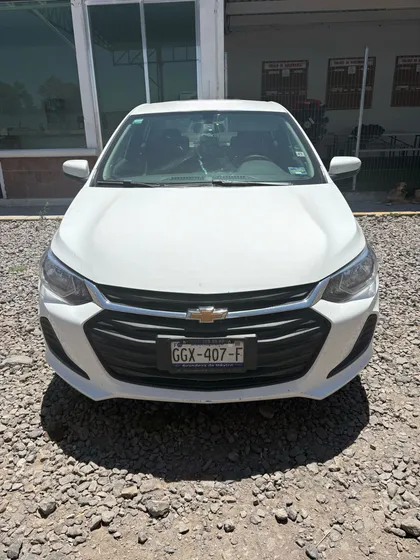 Chevrolet Onix 1.3 Lt Mt