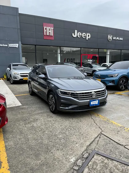 Volkswagen Jetta Vii 1.4 Tsi Sportline