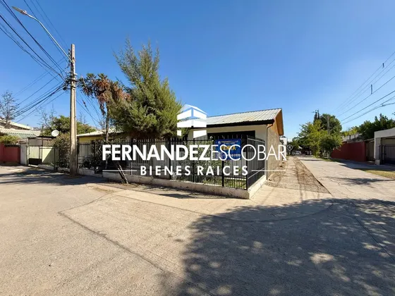 Los Andes - Vende Casa Esquina 2d 1b Irene Frei