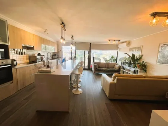 Venta Dpto. 3d Y Sala De Estar Año 2022 Providencia