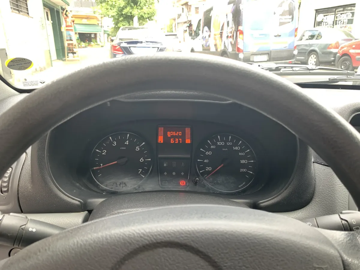 Renault Clio 1.2 Pack Plus5643060221843968011