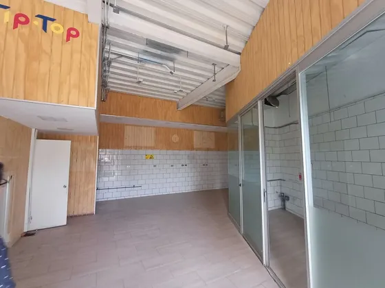 Arriendo Local Comercial En Av Peru
