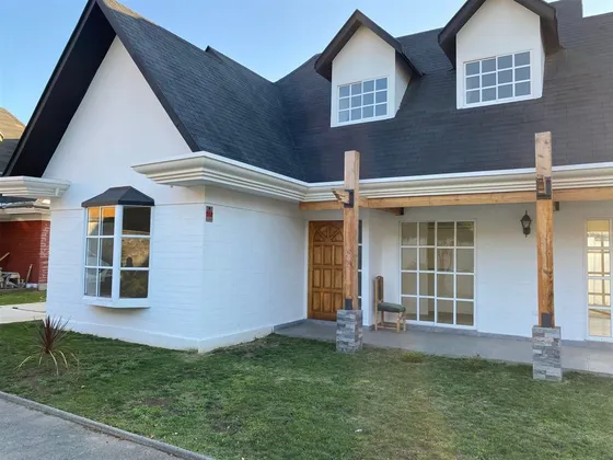 Condominio De 3 Casas En Venta De 3 Dorm. En Machalí