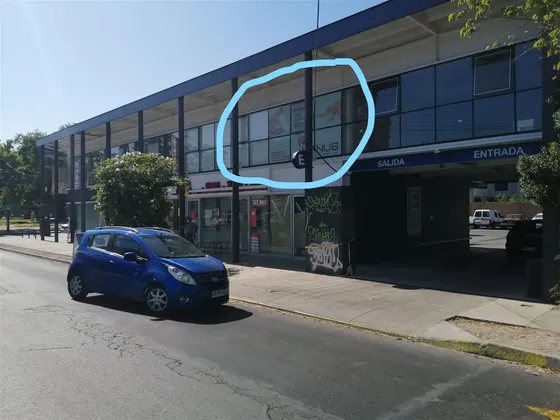 Local Comercial En Arriendo En Maipú