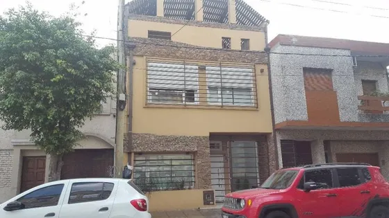 Excelente Chalet 6 Ambientes Unico