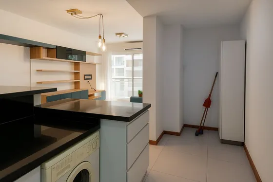 Venta Departamento Dos Ambientes, En Avellaneda