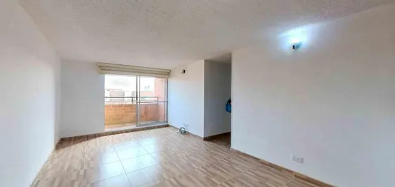 Apartamento Para Venta En Madrid (28425035619).