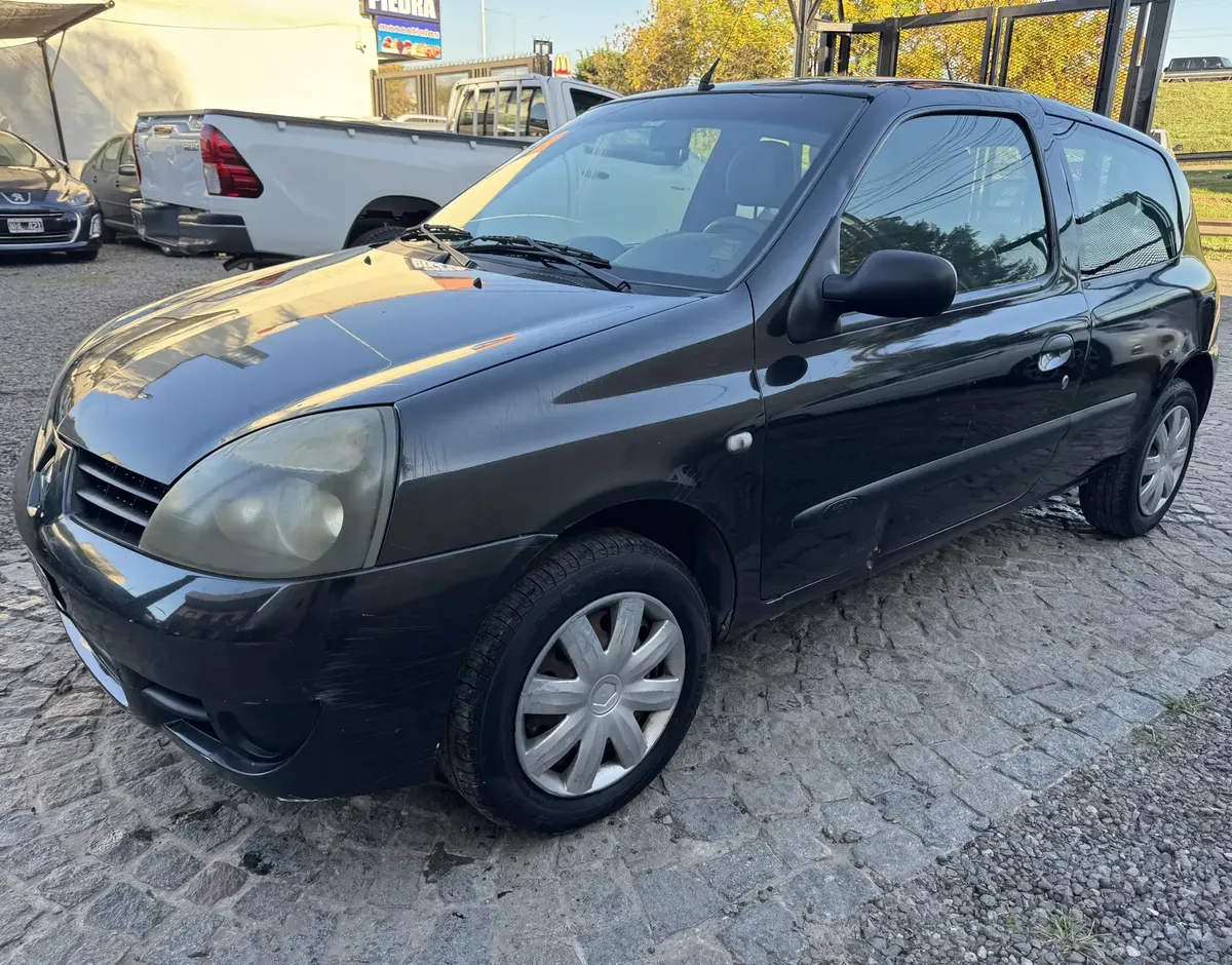 Renault Clio 1.2 F2 Yahoo Plus