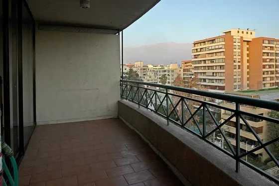Venta Dpto 2 D 2 B 83 M2 Cocina Cerrada Providencia
