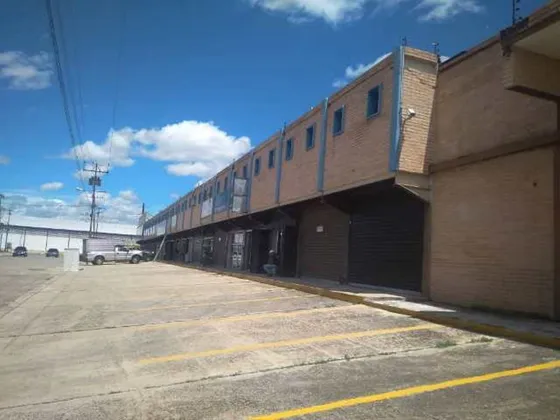 Locales Comerciales En Alquiler De En Valencia. Inmobiliaria Maggi 1372.