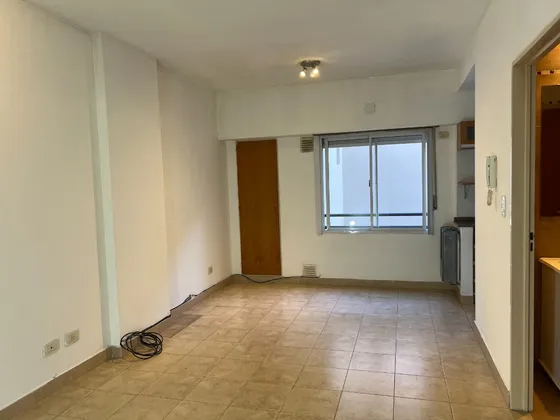 Excelente Ambiente, Cocina Y Baño Con Ducha. Apto Estudio Y Apto Profecional. Apto Credito