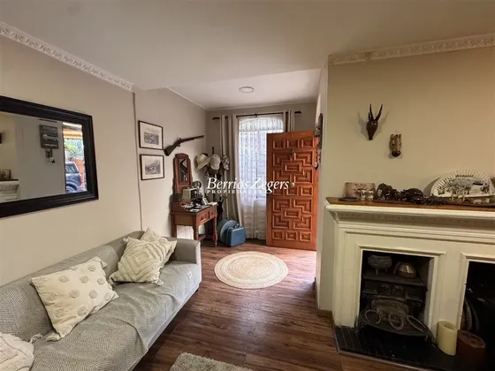 Casa En Venta De 4 Dorm. En Las Condes