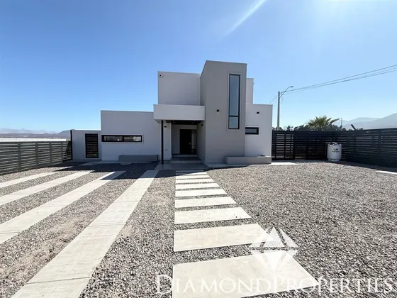 Casa Nueva En Venta 4d 3b En Serena Golf, Terreno 886 M2