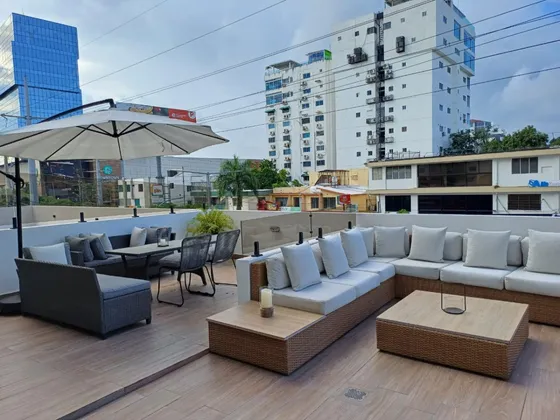 Apartamento En Alquiler Ubicado En Bella Vista Norte Con Preciosa Terraza Jacuzzy Y Bbq Privado.