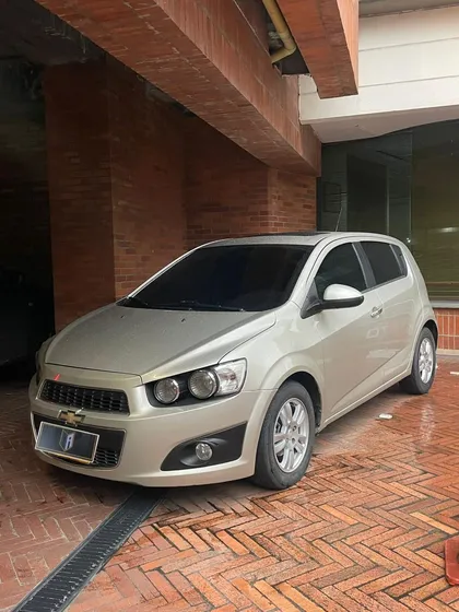 Chevrolet Sonic 1.6 Lt 5 P