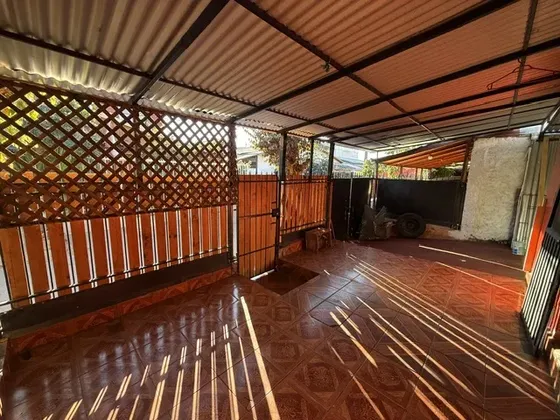Casa Ampliada, Cercano A Metro San José De La Estrella.