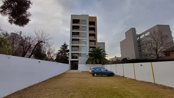 Departamento En  Alquiler Moreno 2 Ambientes