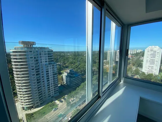 Departamento En Punta Del Este