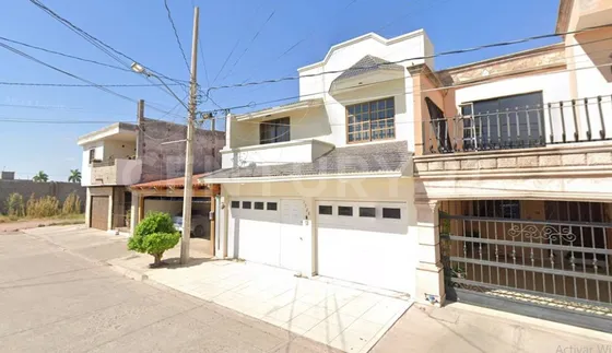 Salvador Alvarado 1528 Pte. Entre Rio Presidio Y Baluarte, Col. Scally