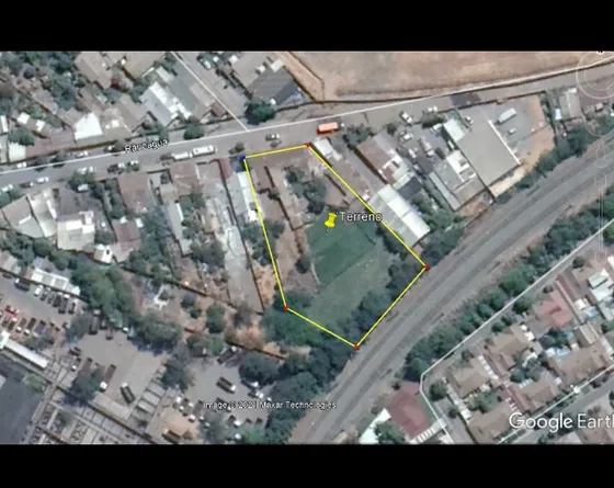 Se Vende Propiedad Con Destino Comercial O Habitacional 