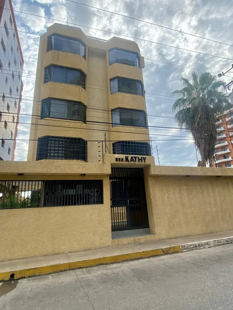 Alquiler Apartamento Residencias Kathy, Calle Arismendi