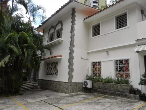 Se Vende Casa En Colinas De Bello Monte Mls #23-9554