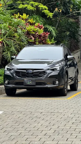 Subaru Cross Trek 2.0 Limited Hybrid