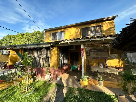En Venta Casa Con Quincho, Pileta Y Ambiente En 1000 M² - Rincon De Tortuguitas. Financia