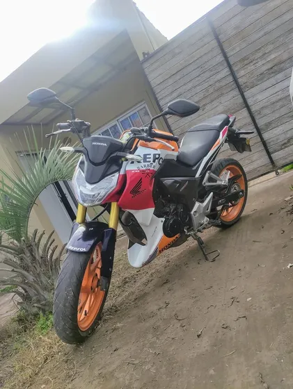 Honda Repsol Cb 190r