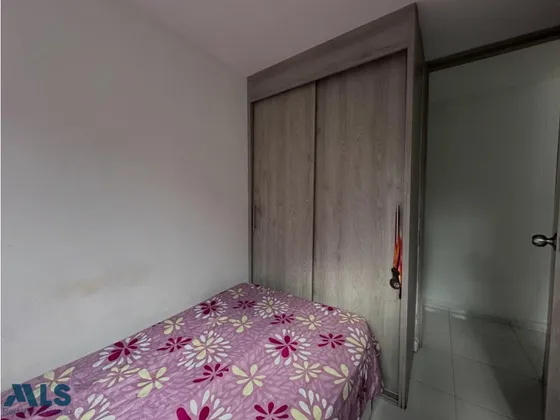 Apartamento En La Tablaza (estrella) En Venta(mls#247723)