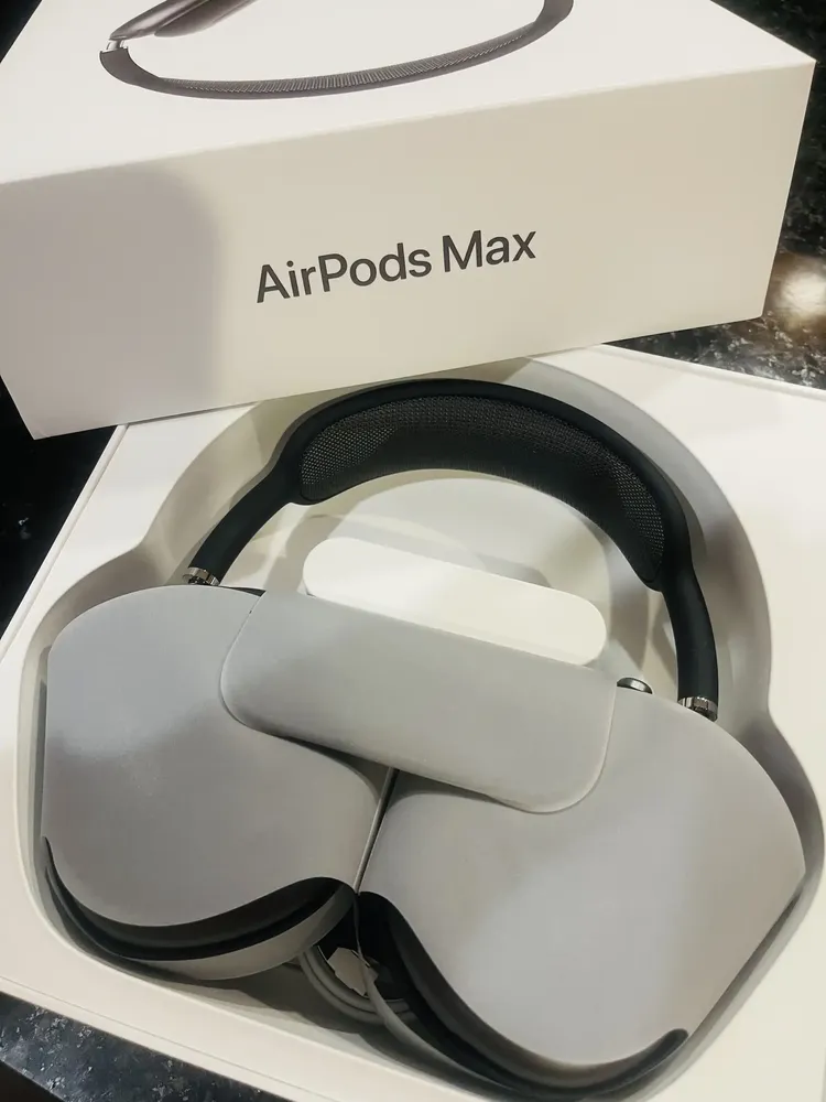 Apple A2096 AirPods Max Verde (Novo com caixa aberta) | MercadoLivre