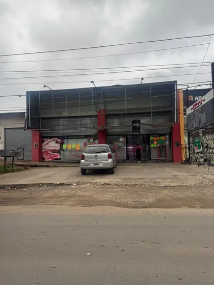 Local En Alquiler - Berazategui