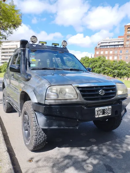 Suzuki Grand Vitara 2.0 Mt