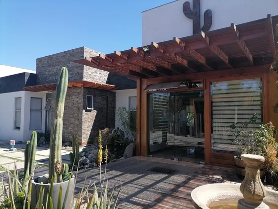 Hotel/apart Hotel En Arriendo O Venta Amoblado En Tabolang