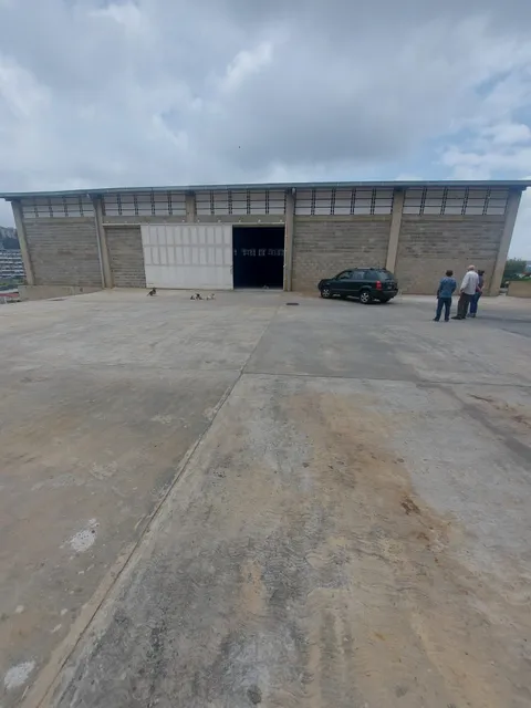 Galpon A Estrenar 6 Mts De Altura Agua Propia 2.000 Mts 